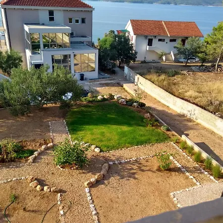 Hvar Apartment *